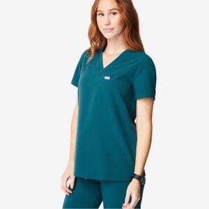 Figs Catarina One Pocket Scrub Top Caribbean Blue